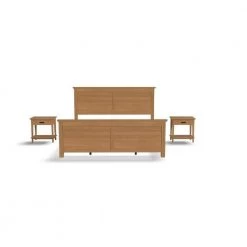 Oak Park 3-Piece Oak King Bedroom Set by HOMESTYLES