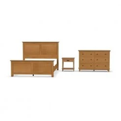Oak Park 3-Piece Oak Queen Bedroom Set by HOMESTYLES
